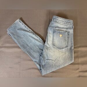 GUESS Distressed Skinny Jeans | Light Wash | Knee Rip | Cropped Ankle | W28